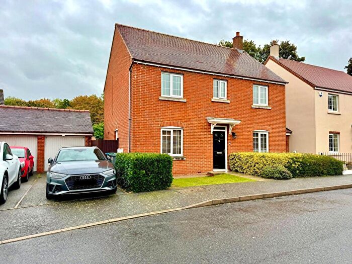 4 Bedroom Detached House For Sale In Pine Close, Rendlesham, Woodbridge, IP12