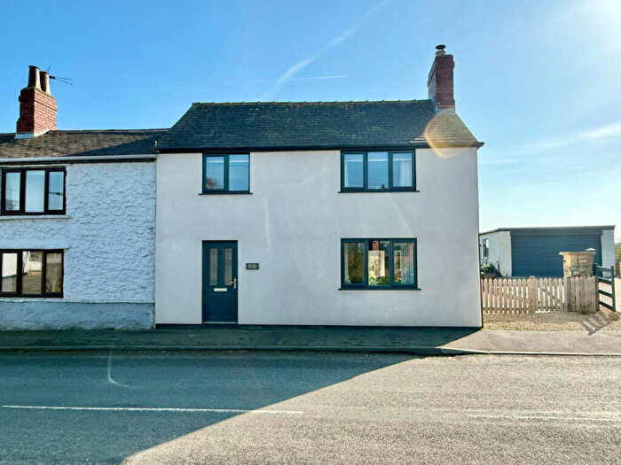 3 Bedroom Semi-Detached House For Sale In Barkston Ash, Main Street, LS24