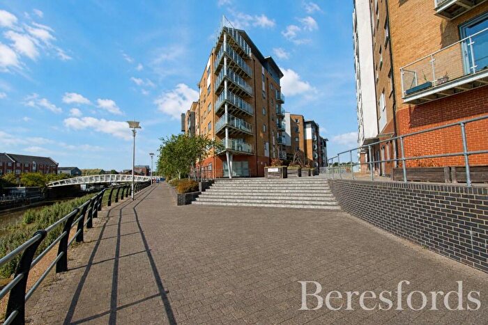 2 Bedroom Apartment For Sale In Ship Wharf, Colchester, CO2