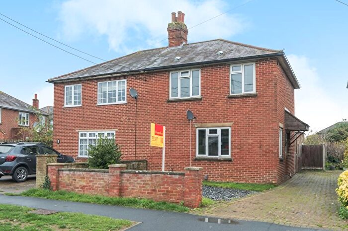 3 Bedroom Semi Detached House To Rent In Hudson Street, Bicester, OX26