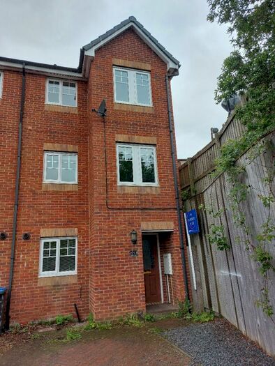 3 Bedroom End Of Terrace House To Rent In Beldon Drive, Stanley, County Durham, DH9