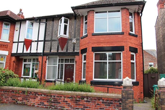 6 Bedroom Property To Rent In Kedleston Avenue, Victoria Park, £pppw, M14