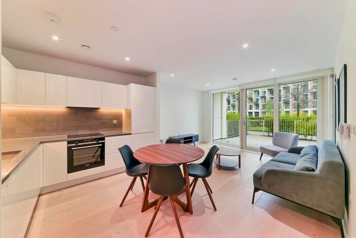 2 Bedroom Flat To Rent In Carrick House, Royal Wharf, London, E16