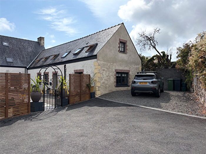 4 Bedroom End Terrace House For Sale In Old Boys School, Upper Hill Street, Hakin, Milford Haven, SA73