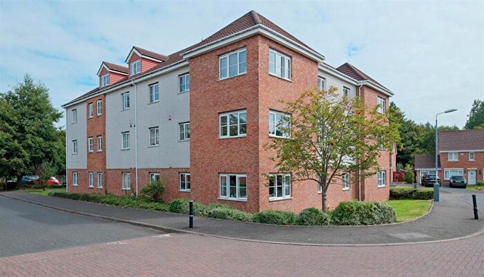 2 Bedroom Apartment For Sale In Copperwood Court, Hamilton, ML3