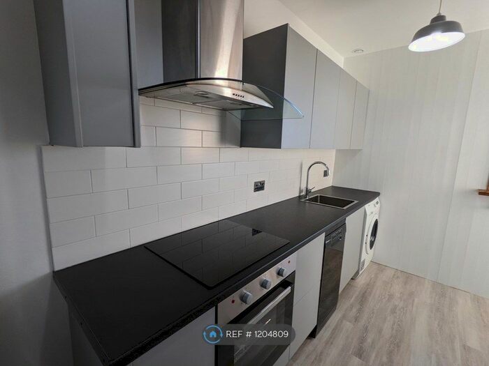 1 Bedroom Flat To Rent In Farnham Road, Guildford, GU2