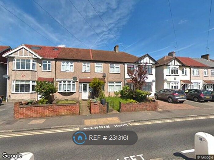 4 Bedroom Terraced House To Rent In Belmont Road, Erith, DA8