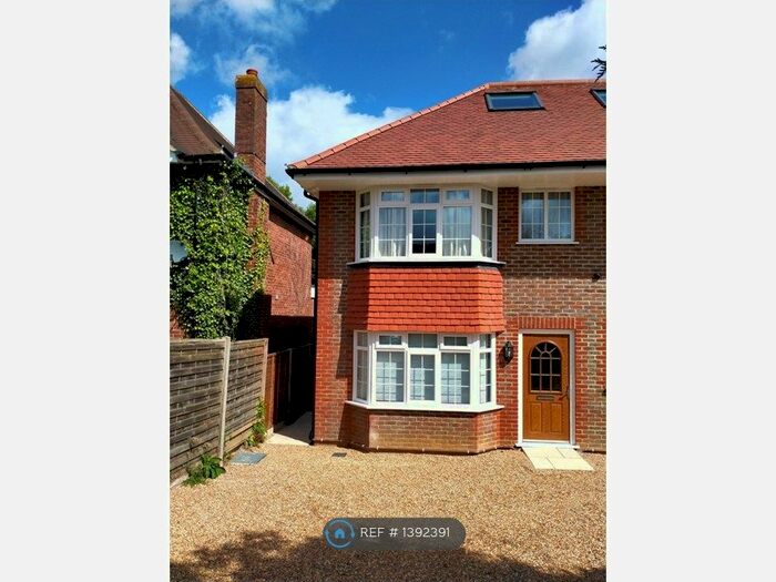 3 Bedroom Semi-Detached House To Rent In Queen Eleanors Road, Guildford, GU2
