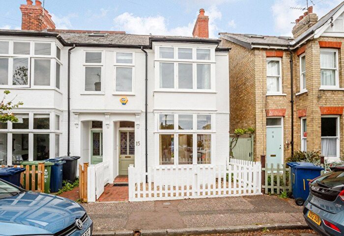 3 Bedroom End Of Terrace House To Rent In Owlstone Road, Cambridge, CB3