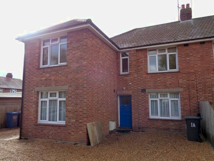 2 Bedroom Property To Rent In Metcalfe Road, Cambridge, CB4