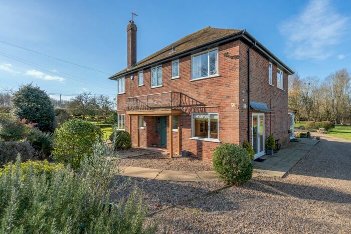 4 Bedroom Detached House For Sale In Low Road, Thurlton, Norwich, NR14