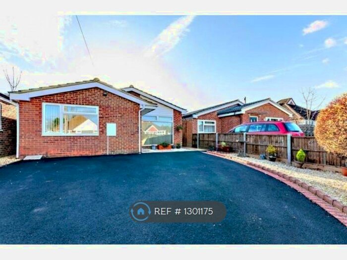 3 Bedroom Bungalow To Rent In Rydes Hill Crescent, Guildford GU2