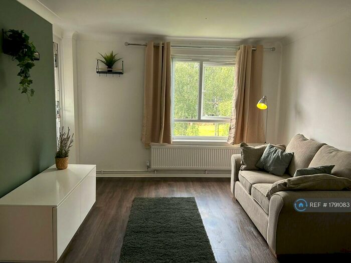 1 Bedroom Flat To Rent In Thamesmead, London, SE28