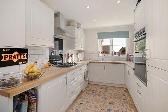 3 Bedroom End Of Terrace House For Sale In Coombe Gardens, First Avenue, Teignmouth, TQ14