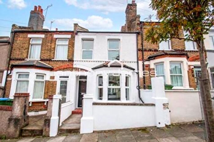 3 Bedroom Terraced House To Rent In Coxwell Road, Plumstead, SE18