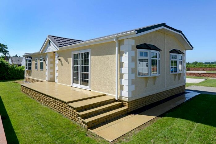 2 Bedroom Mobile/park Home For Sale In Johnstonebridge, Lockerbie, DG11