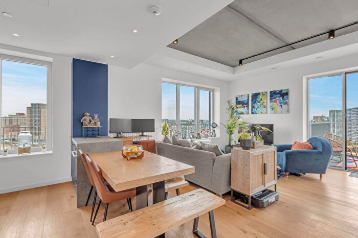 1 Bedroom Apartment For Sale In Serapis House, Goodluck Hope, London, E14