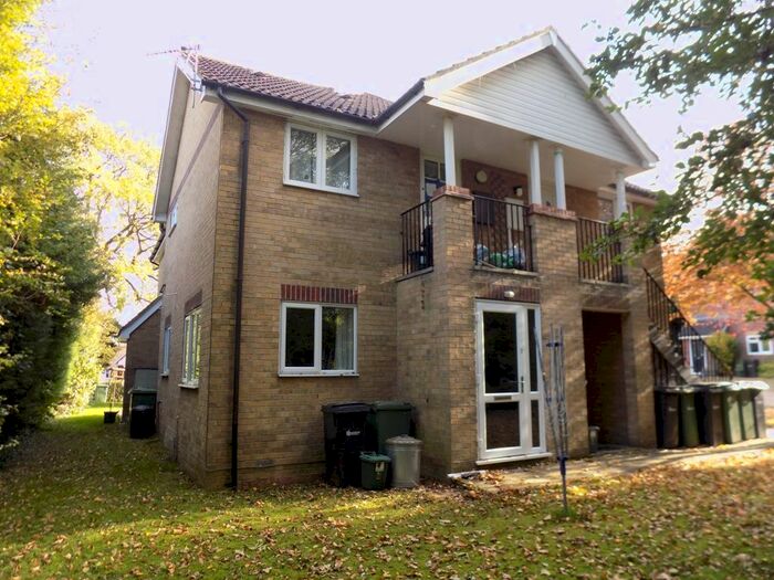 Studio To Rent In Roundacre, Halstead CO9