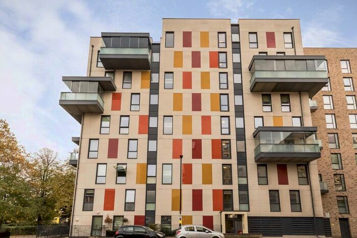 2 Bedroom Flat To Rent In Bollo Bridge Road, London W3