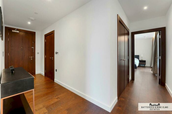 2 Bedroom Apartment To Rent In Kennedy Building, Lexington Gardens, SW11