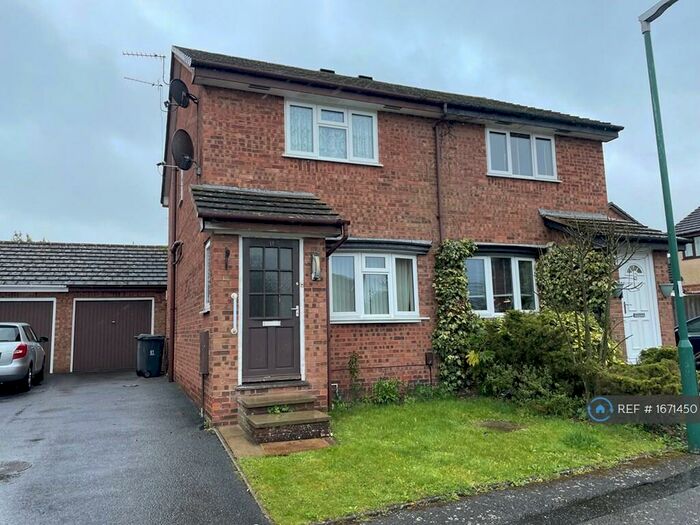 2 Bedroom Semi-Detached House To Rent In Evesham Close, Bournemouth, BH7