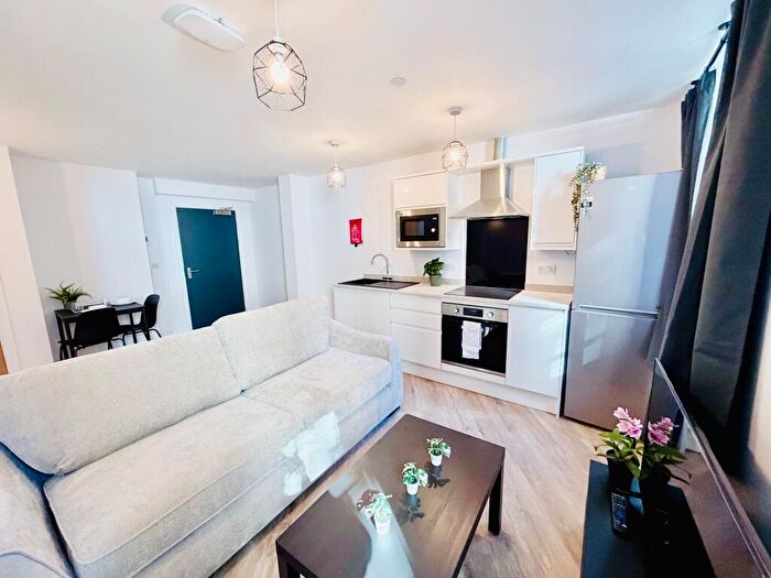 1 Bedroom Apartment To Rent In Woolpack Mills, NG1