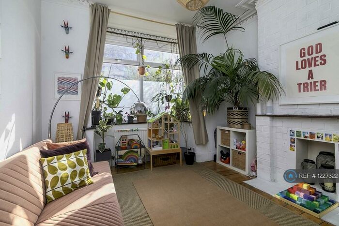 3 Bedroom Terraced House To Rent In Woodford Road, London, E7