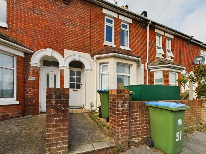 4 Bedroom House To Rent In Somerset Road, Southampton, SO17