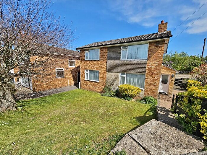 3 Bedroom Detached House For Sale In West Downs Close, Fareham, PO16