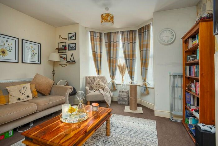 4 Bedroom Commercial Property For Sale In Church Street, Flint, Flintshire, CH6