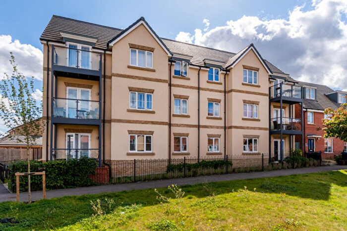 2 Bedroom Apartment For Sale In Thorpe Road, Bishop's Stortford, Hertfordshire, CM23
