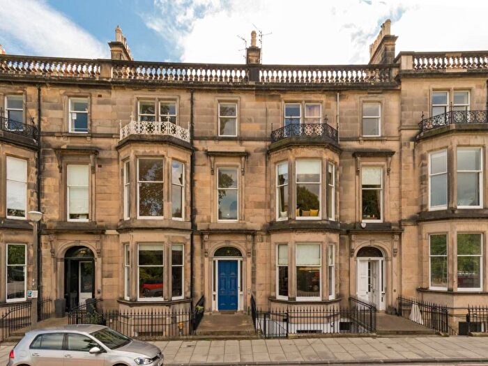 3 Bedroom Flat To Rent In Glencairn Crescent, Edinburgh, EH12