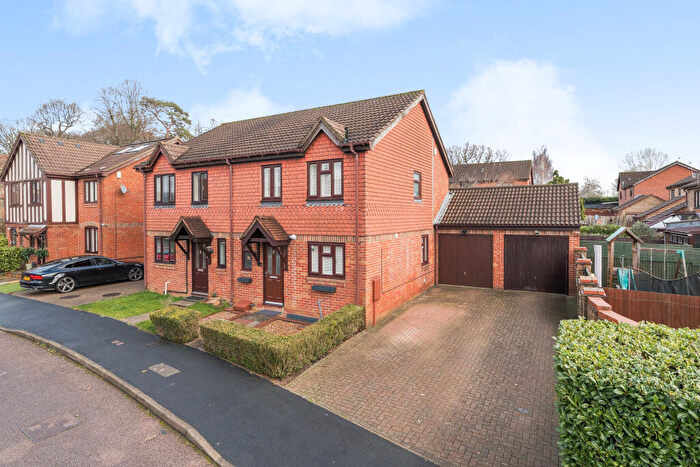 4 Bedroom House For Sale In Alpine Road, Redhill, RH1