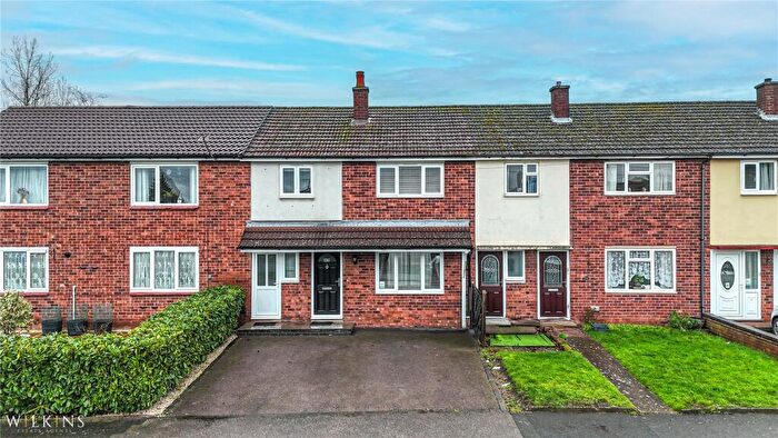 3 Bedroom Terraced House To Rent In Chesterton Way, Tamworth, Staffordshire, B79