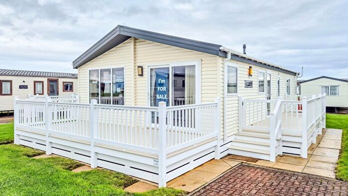 3 Bedroom Park Home For Sale In Links Road, Amble, Morpeth, NE65