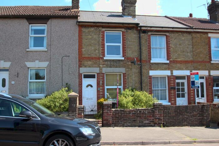 2 Bedroom Terraced House To Rent In Western Road, ME16