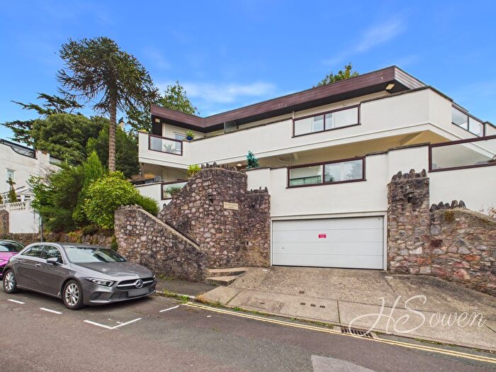 2 Bedroom Flat For Sale In Torwood Gardens Road, Torquay, TQ1
