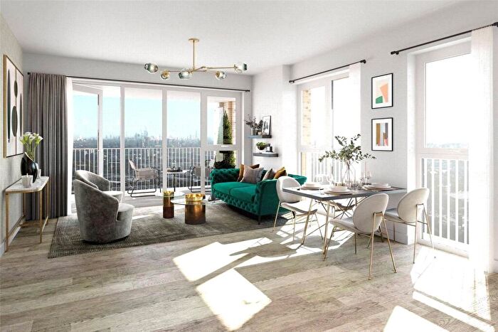 2 Bedroom Flat To Rent In Baronet House, London, NW10