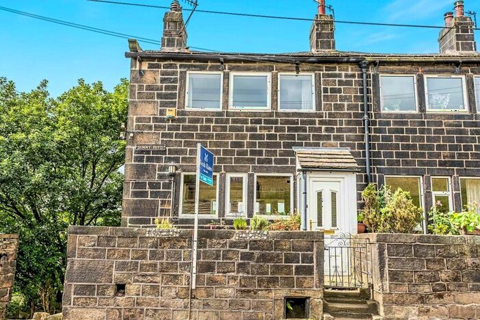 2 Bedroom End Of Terrace House To Rent In Sunny Royd, Pecket Well, Hebden Bridge, West Yorkshire, HX7