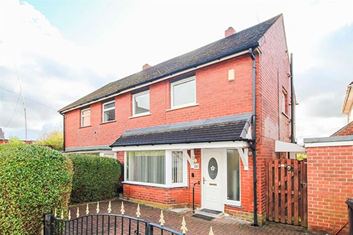 2 Bedroom Semi-Detached House To Rent In Linden Close, Dewsbury, WF12