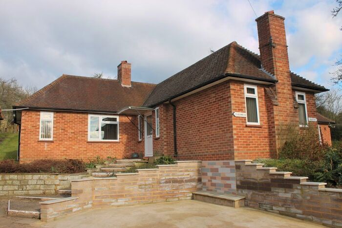 1 Bedroom Bungalow To Rent In Dukes Valley, Gerrards Cross, Bucks, SL9