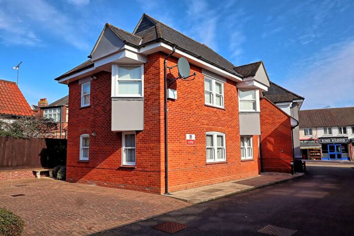2 Bedroom Flat For Sale In Tait Mews, Maldon, CM9