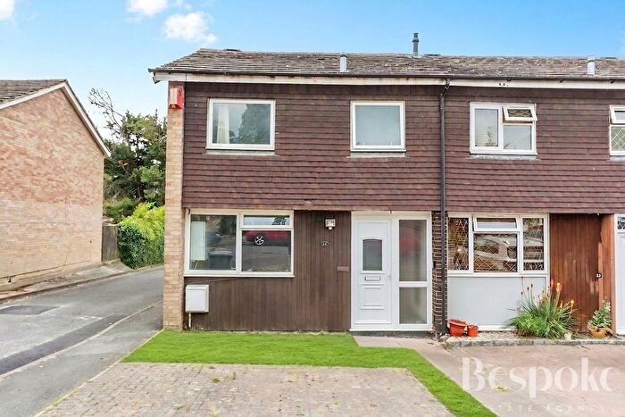 3 Bedroom End Terrace House For Sale In Barnsdale Road, Reading, RG2