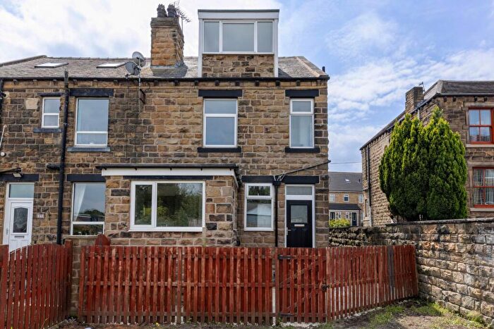 2 Bedroom Terraced House For Sale In Britannia Road, Morley, LS27