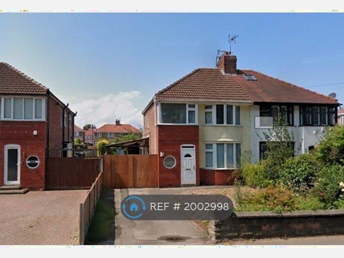 3 Bedroom Semi-Detached House To Rent In New Chester Road, Wirral, CH62