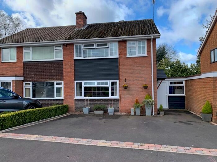 3 Bedroom Semi-Detached House For Sale In Hall Close, Pattingham, Wolverhampton, WV6