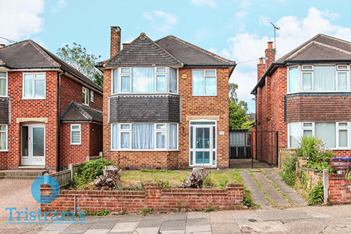 3 Bedroom Detached House For Sale In Bankfield Drive, Bramcote, NG9