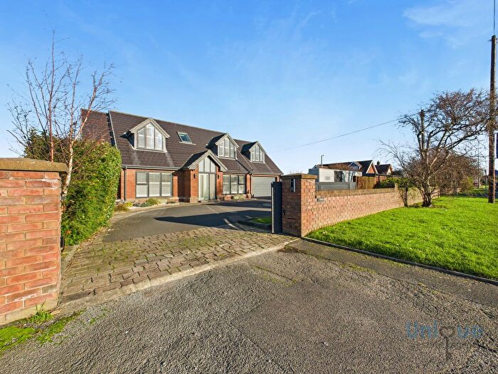 5 Bedroom Detached House For Sale In Victoria Road West, Thornton-Cleveleys, FY5