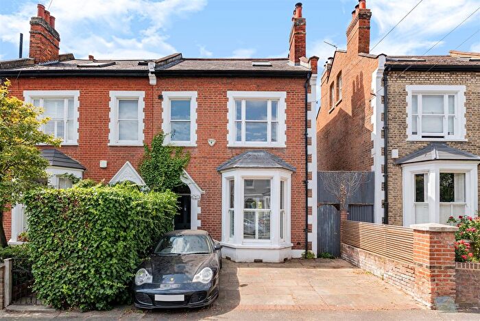 5 Bedroom Semi-Detached House For Sale In Parkwood Road, Wimbledon, SW19