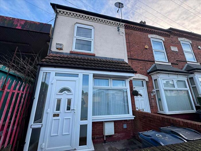 3 Bedroom End Of Terrace House To Rent In Berkeley Road East, Birmingham, B25